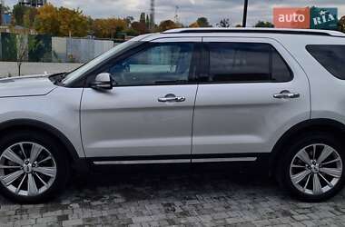 Позашляховик / Кросовер Ford Explorer 2017 в  фото 32 Позашляховик / Кросовер Ford Explorer 2017 в