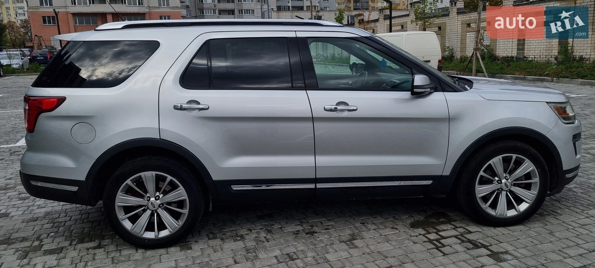 2017 Ford Explorer - мініатюра 35