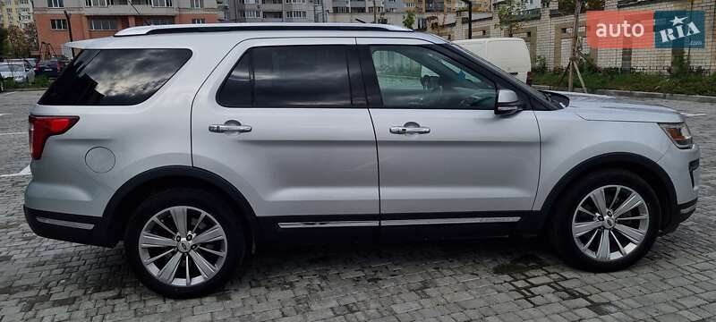 Позашляховик / Кросовер Ford Explorer 2017 в Черкасах фото 35 Позашляховик / Кросовер Ford Explorer 2017 в Черкасах