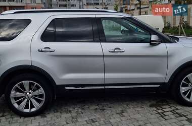 Позашляховик / Кросовер Ford Explorer 2017 в  фото 35 Позашляховик / Кросовер Ford Explorer 2017 в