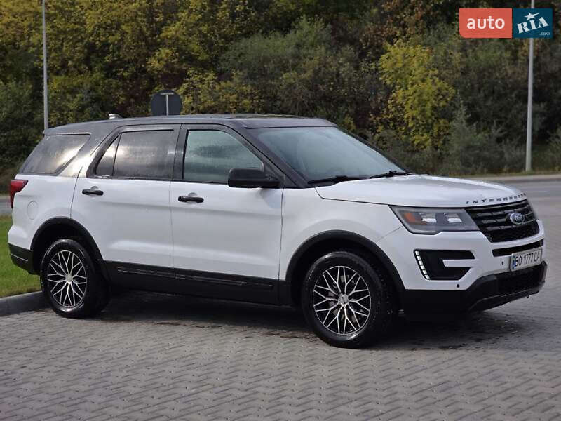 Внедорожник / Кроссовер Ford Explorer 2016 в Тернополе