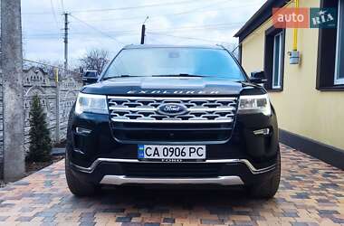 Внедорожник / Кроссовер Ford Explorer 2018 в 