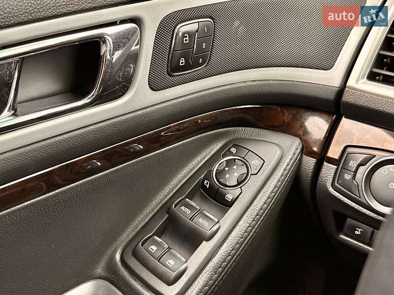 Внедорожник / Кроссовер Ford Explorer 2013 в Харькове