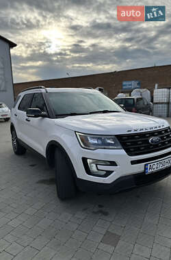 Внедорожник / Кроссовер Ford Explorer 2016 в 