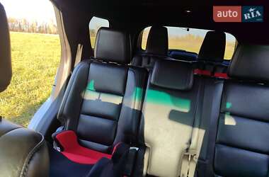 Позашляховик / Кросовер Ford Explorer 2012 в  фото 9 Позашляховик / Кросовер Ford Explorer 2012 в