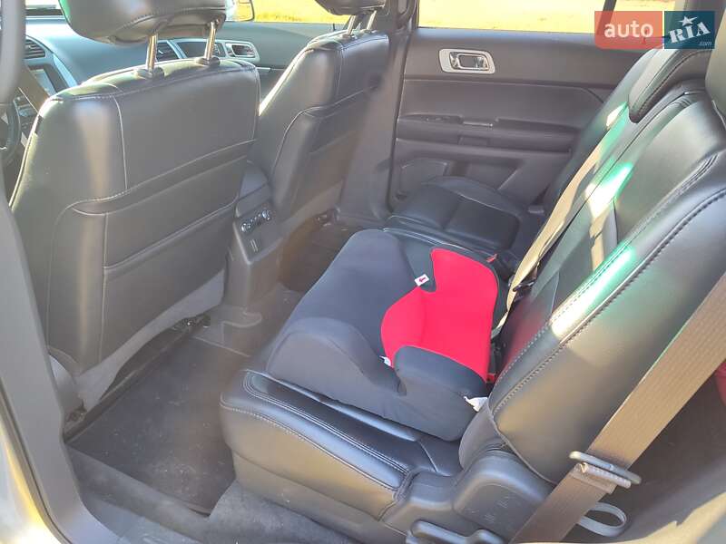 Внедорожник / Кроссовер Ford Explorer 2012 в Барановке фото 11 Внедорожник / Кроссовер Ford Explorer 2012 в Барановке