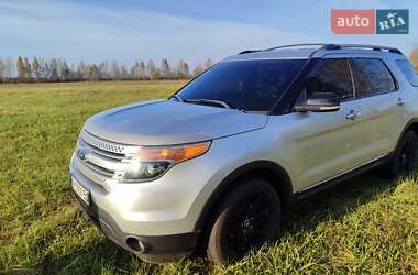 Позашляховик / Кросовер Ford Explorer 2012 в  фото 25 Позашляховик / Кросовер Ford Explorer 2012 в