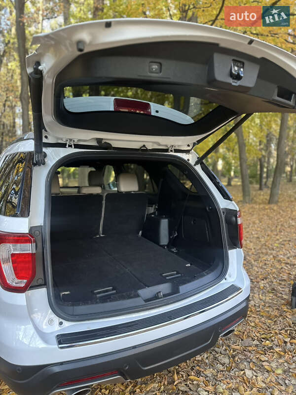 Позашляховик / Кросовер Ford Explorer 2018 в Івано-Франківську фото 20 Позашляховик / Кросовер Ford Explorer 2018 в Івано-Франківську