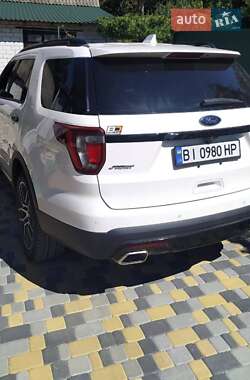 Позашляховик / Кросовер Ford Explorer 2016 в Диканьці