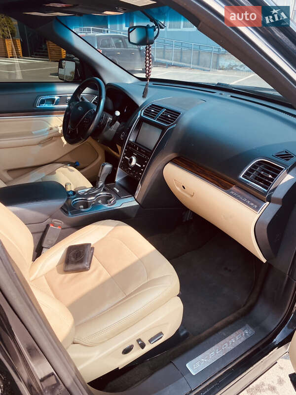 Внедорожник / Кроссовер Ford Explorer 2015 в Виннице фото 6 Внедорожник / Кроссовер Ford Explorer 2015 в Виннице