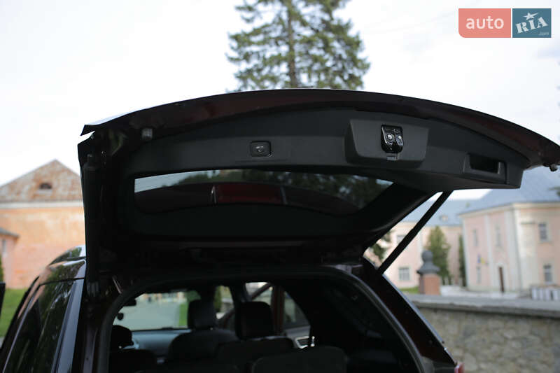 Внедорожник / Кроссовер Ford Explorer 2018 в Кременце