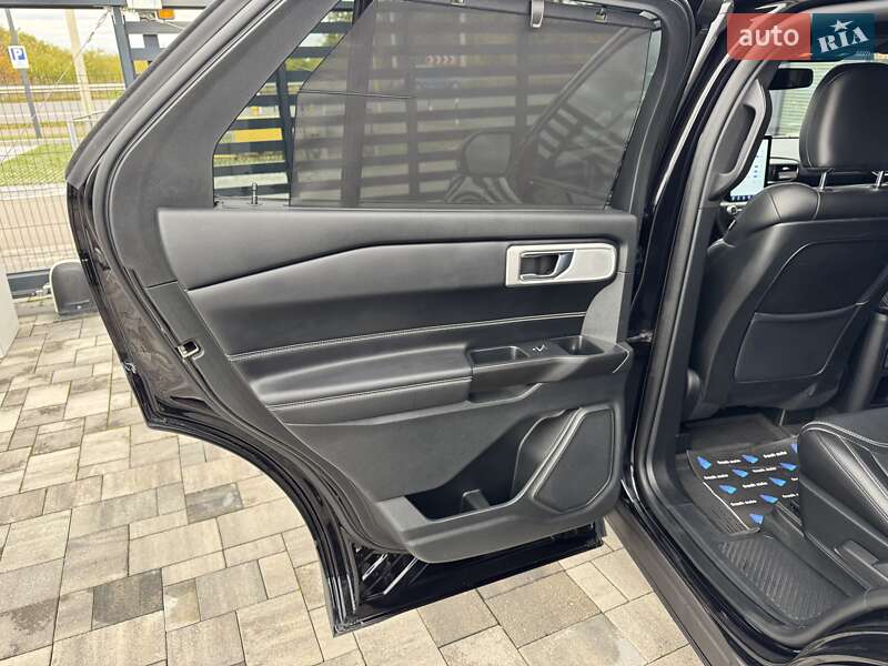 Позашляховик / Кросовер Ford Explorer 2020 в Рівному