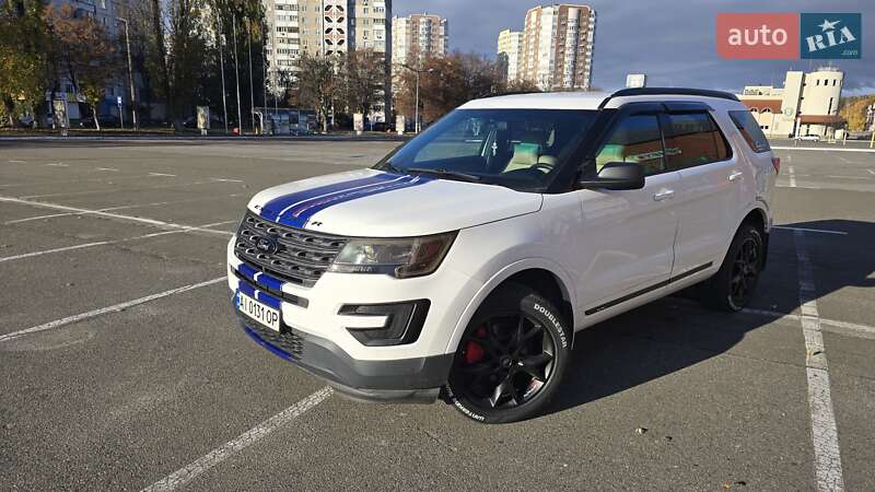 Позашляховик / Кросовер Ford Explorer 2016 в Броварах