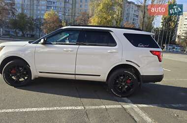 Внедорожник / Кроссовер Ford Explorer 2016 в Броварах