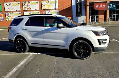 Внедорожник / Кроссовер Ford Explorer 2016 в Броварах