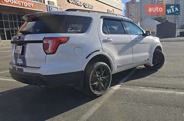 Внедорожник / Кроссовер Ford Explorer 2016 в Броварах