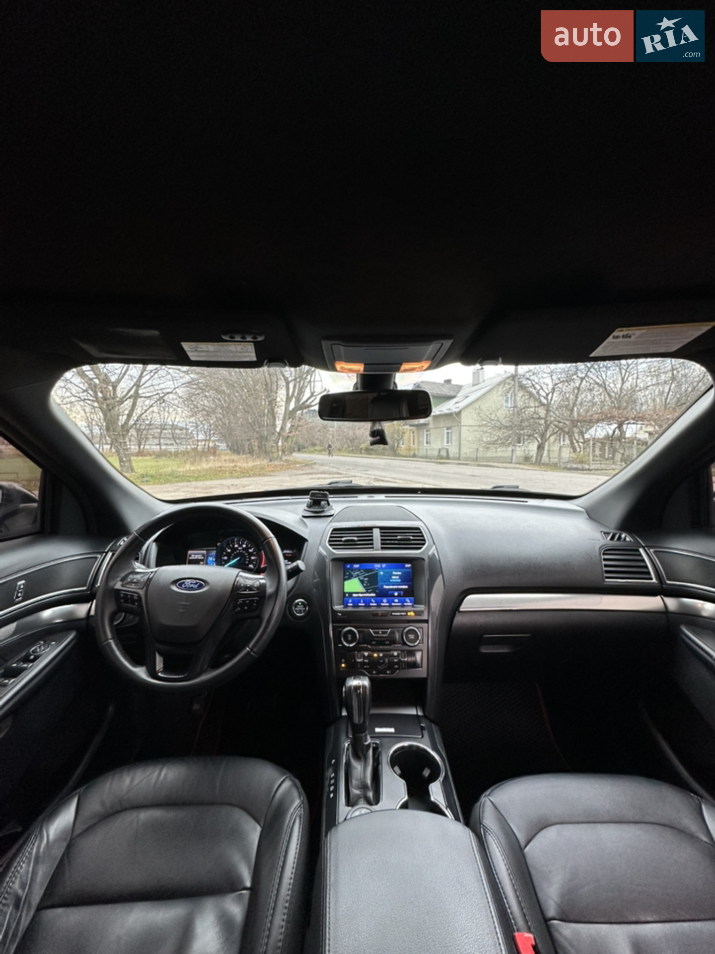 2018 Ford Explorer - мініатюра 17