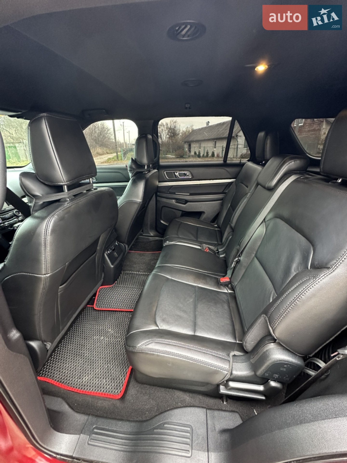 2018 Ford Explorer - мініатюра 20