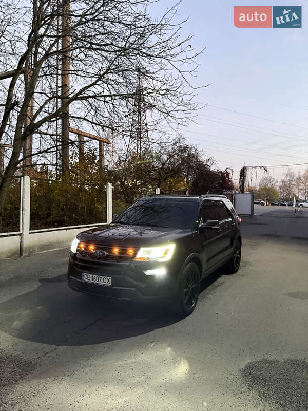 Внедорожник / Кроссовер Ford Explorer 2018 в Черновцах