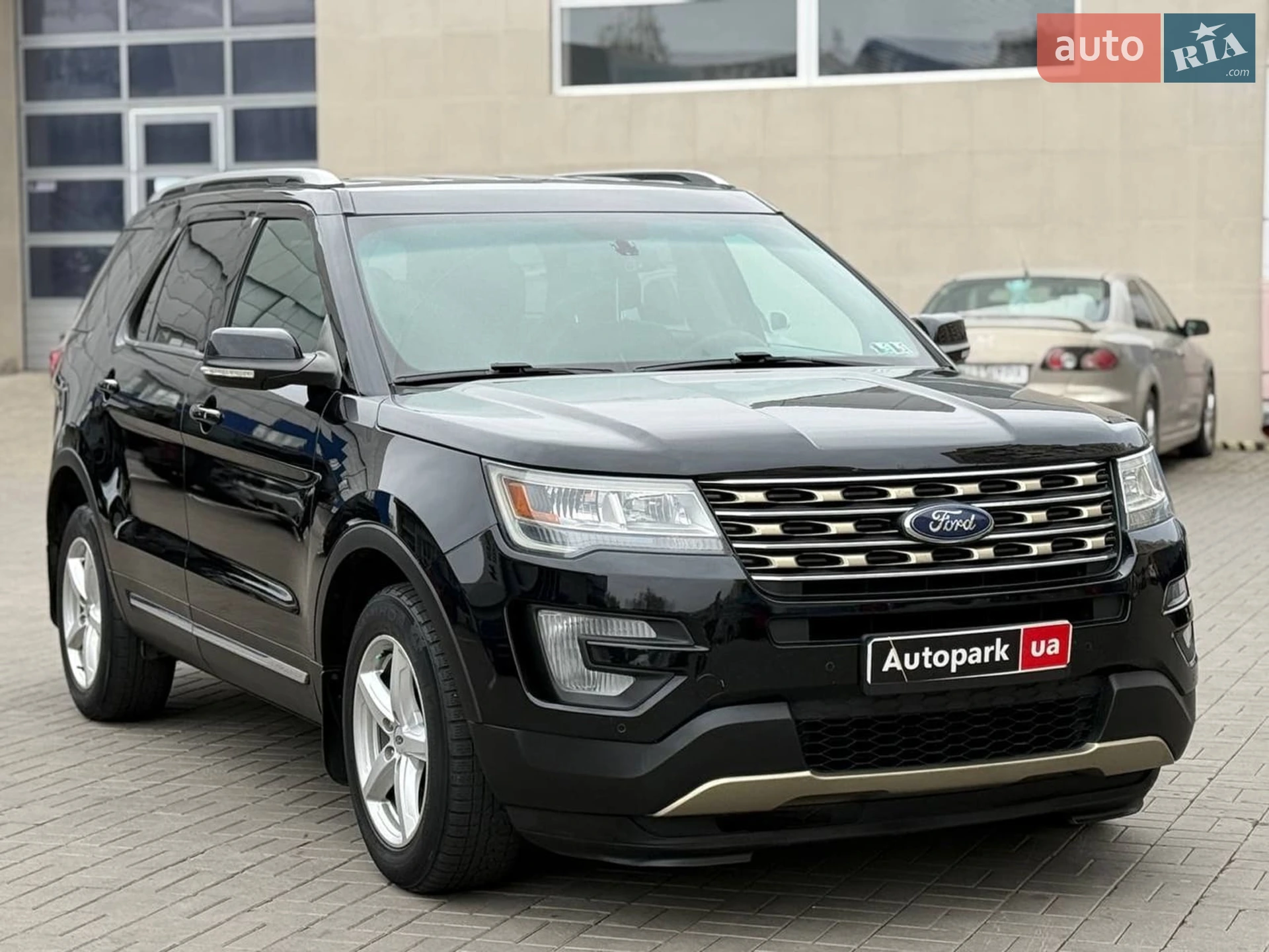 2016 Ford Explorer - мініатюра 3