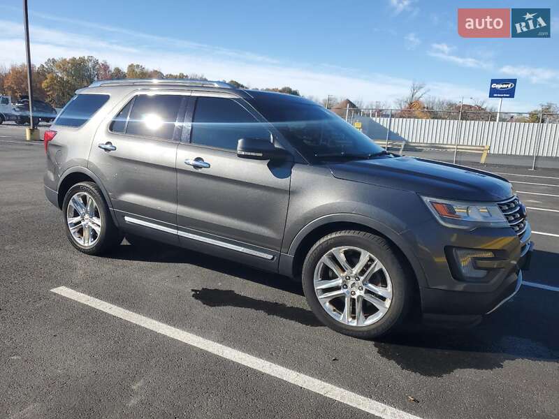 Внедорожник / Кроссовер Ford Explorer 2016 в Львове