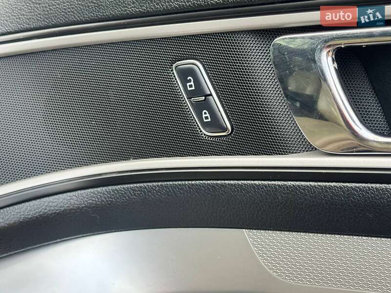 Внедорожник / Кроссовер Ford Explorer 2017 в Ахтырке