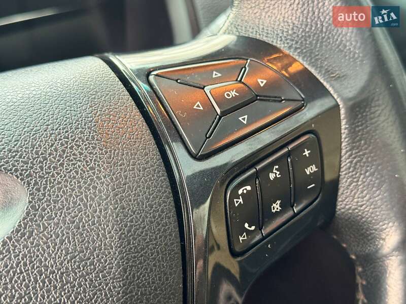 Позашляховик / Кросовер Ford Explorer 2017 в Охтирці