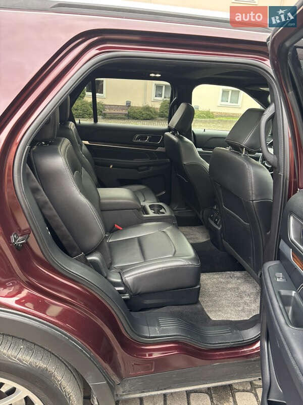 Позашляховик / Кросовер Ford Explorer 2018 в Кременці фото 31 Позашляховик / Кросовер Ford Explorer 2018 в Кременці