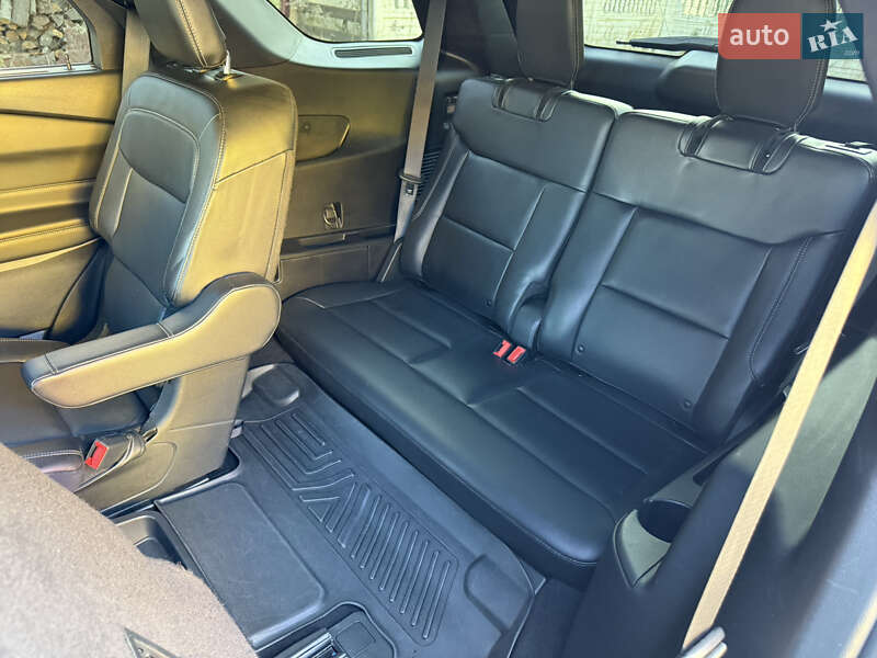 Внедорожник / Кроссовер Ford Explorer 2019 в Ковеле