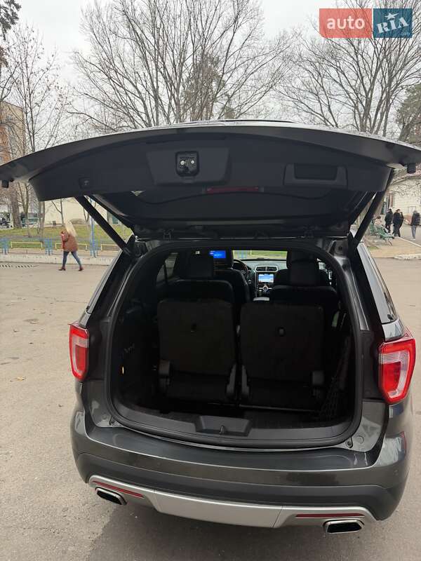 Внедорожник / Кроссовер Ford Explorer 2016 в Киеве