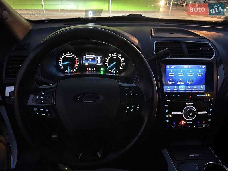 Позашляховик / Кросовер Ford Explorer 2016 в Києві фото 10 Позашляховик / Кросовер Ford Explorer 2016 в Києві