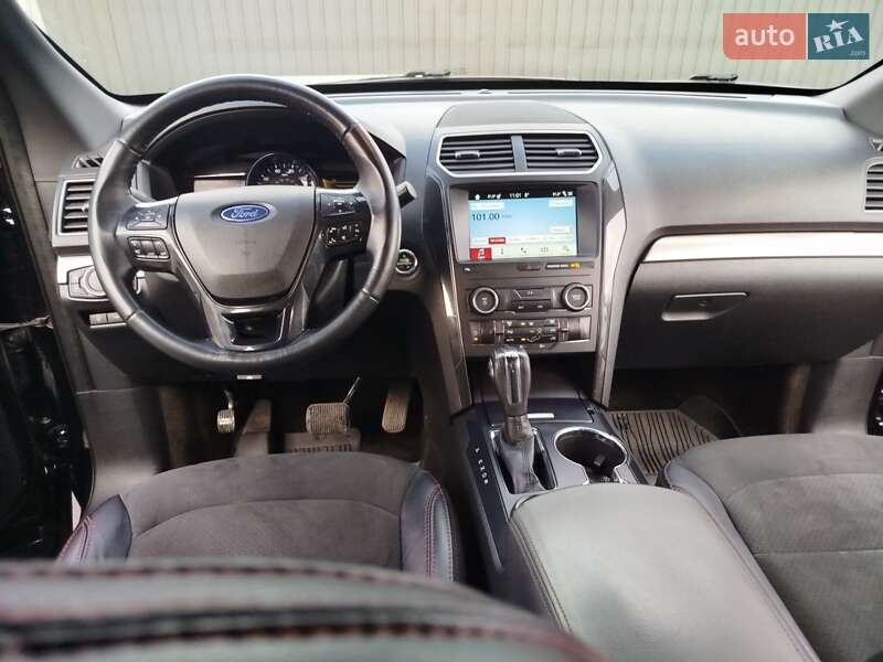 Внедорожник / Кроссовер Ford Explorer 2018 в Шептицькому