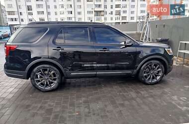 Внедорожник / Кроссовер Ford Explorer 2018 в Шептицькому