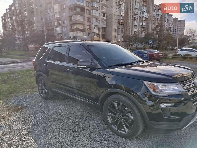 Внедорожник / Кроссовер Ford Explorer 2018 в Шептицькому