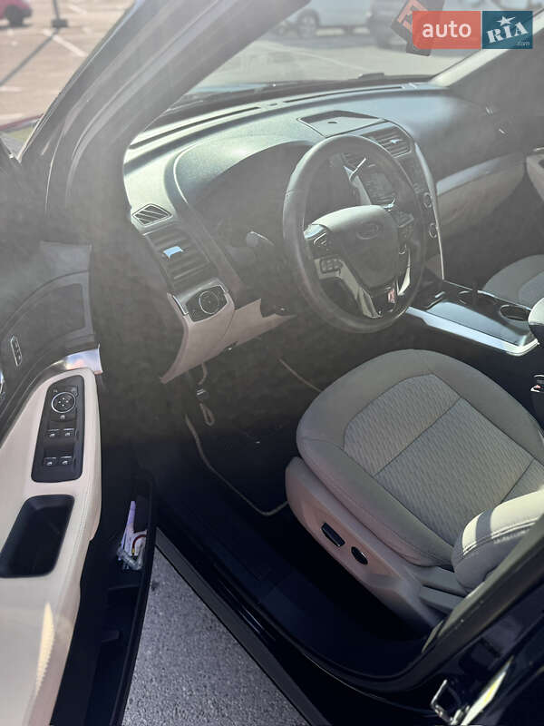 Позашляховик / Кросовер Ford Explorer 2017 в Івано-Франківську фото 14 Позашляховик / Кросовер Ford Explorer 2017 в Івано-Франківську