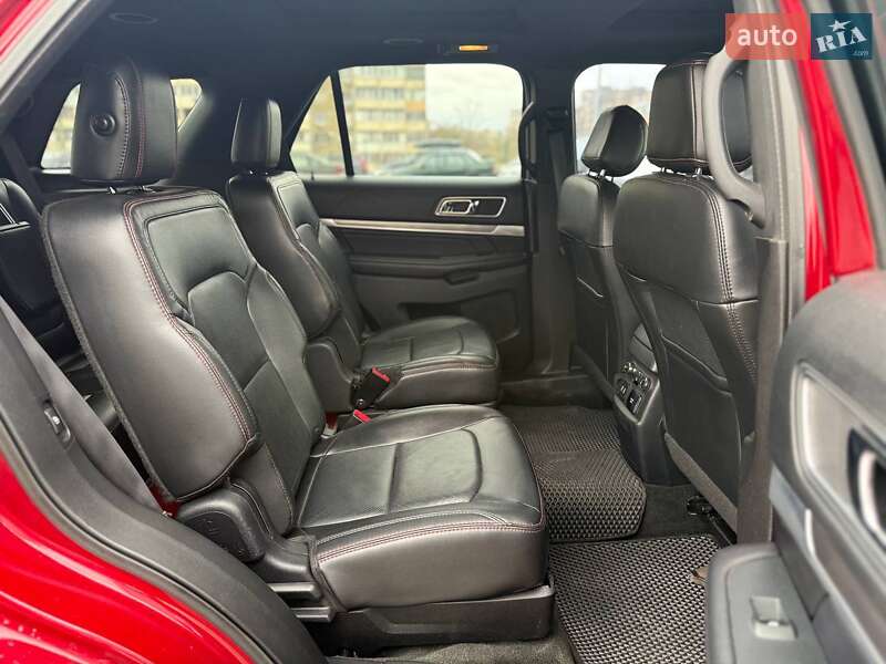 Внедорожник / Кроссовер Ford Explorer 2016 в Киеве фото 13 Внедорожник / Кроссовер Ford Explorer 2016 в Киеве