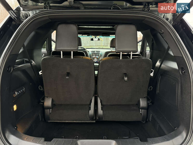 Внедорожник / Кроссовер Ford Explorer 2016 в Ивано-Франковске