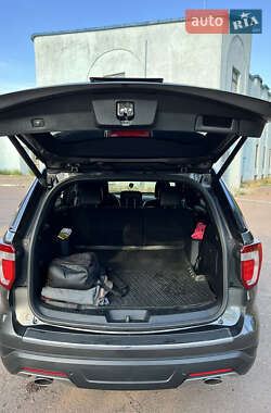 Внедорожник / Кроссовер Ford Explorer 2018 в Чернигове