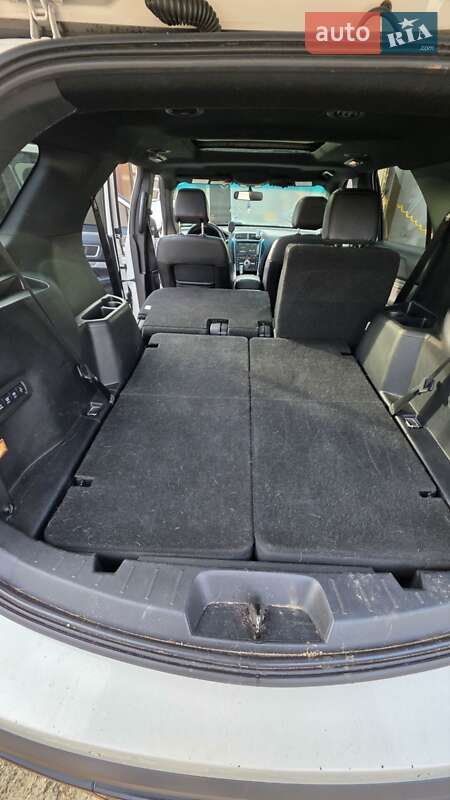 Позашляховик / Кросовер Ford Explorer 2016 в Ірпені