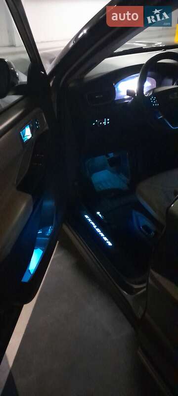 Позашляховик / Кросовер Ford Explorer 2019 в Києві