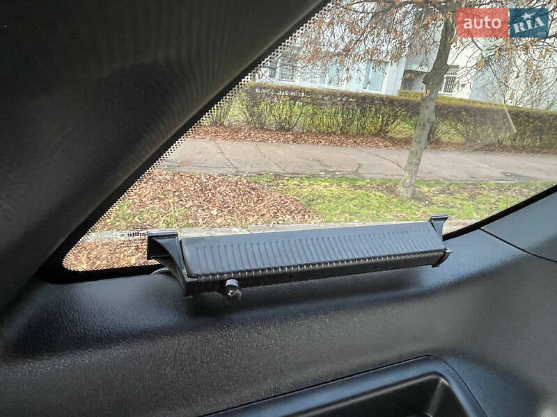 Позашляховик / Кросовер Ford Explorer 2017 в Києві