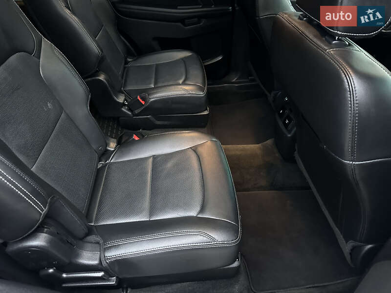 Внедорожник / Кроссовер Ford Explorer 2016 в Летичеве фото 54 Внедорожник / Кроссовер Ford Explorer 2016 в Летичеве