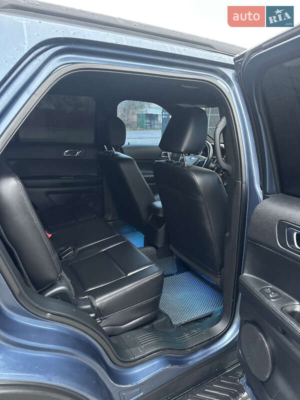 Позашляховик / Кросовер Ford Explorer 2017 в Ковелі