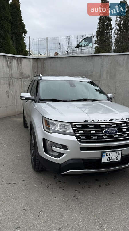Внедорожник / Кроссовер Ford Explorer 2017 в Одессе