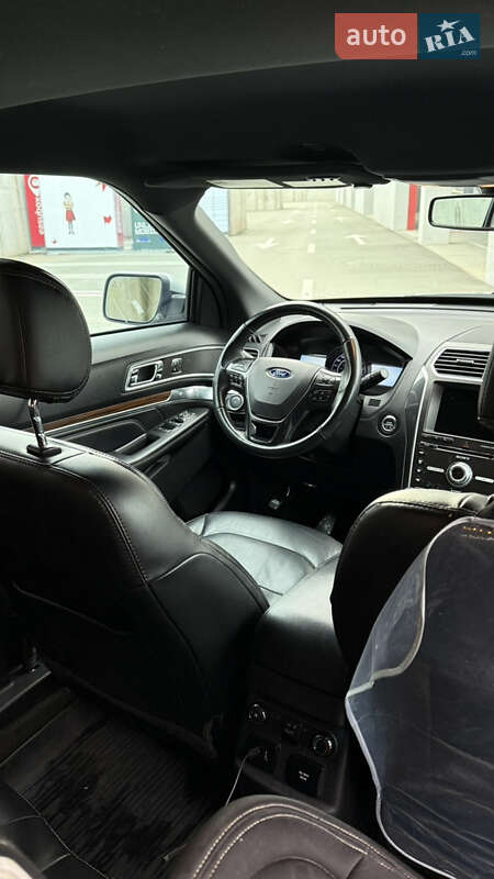 Внедорожник / Кроссовер Ford Explorer 2017 в Одессе