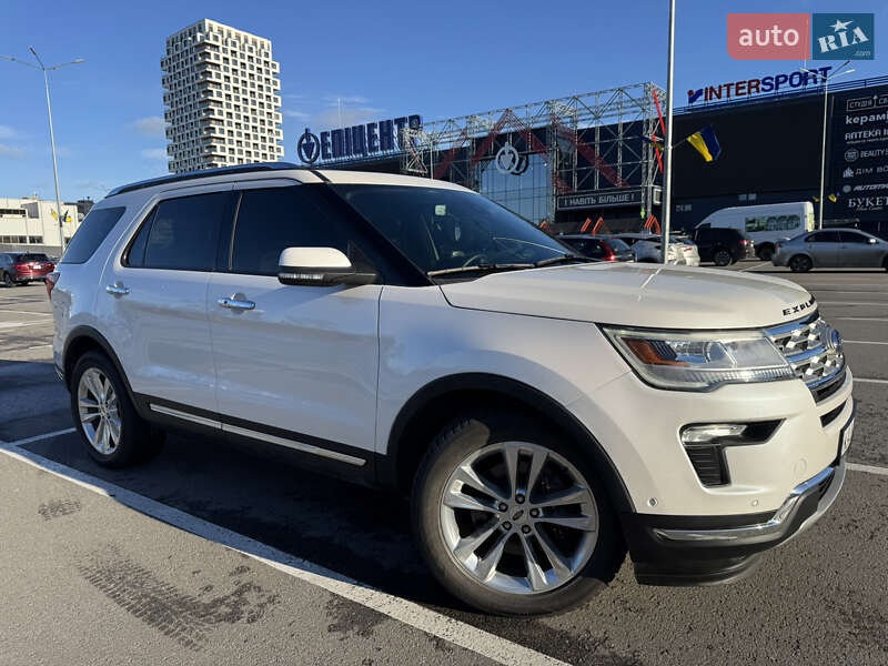Внедорожник / Кроссовер Ford Explorer 2018 в Киеве