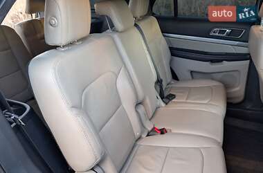 Позашляховик / Кросовер Ford Explorer 2017 в Черкасах