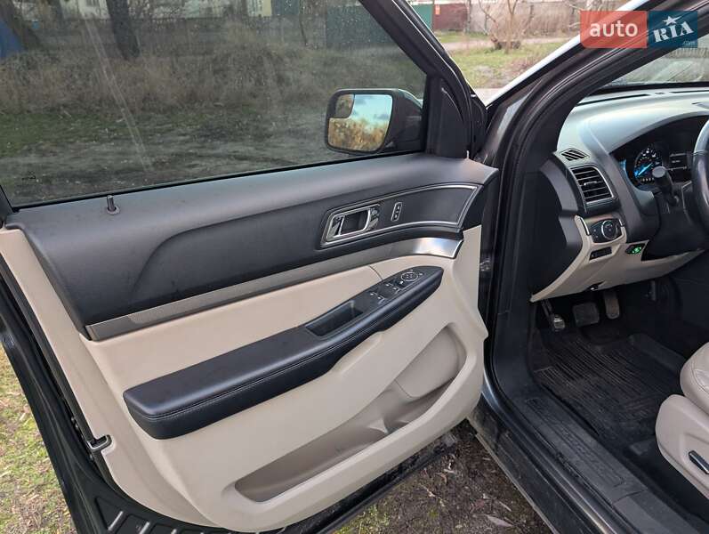 Позашляховик / Кросовер Ford Explorer 2017 в Черкасах