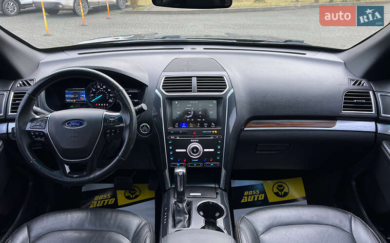 Внедорожник / Кроссовер Ford Explorer 2017 в Львове