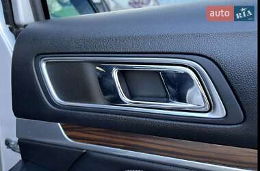 Позашляховик / Кросовер Ford Explorer 2016 в Ковелі